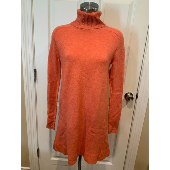 Balenciaga Knit 100% Wool Coral Pink Turtleneck Sweater Dress, Sz 38 EU, 6 (US)* - Picture 1 of 9